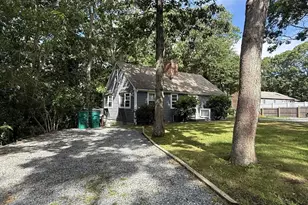 297 Strawberry Hill Rd, Barnstable, MA 02632 - Photo 1