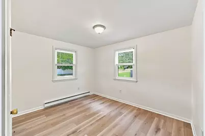15 Peterson Cir, Agawam, MA 01030 - Photo 17