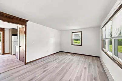 15 Peterson Cir, Agawam, MA 01030 - Photo 11