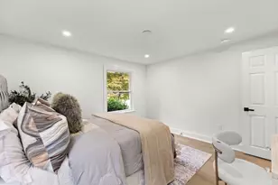 26 Lamb St, Attleboro, MA 02703 - Photo 15