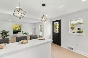 26 Lamb St, Attleboro, MA 02703 - Photo 5