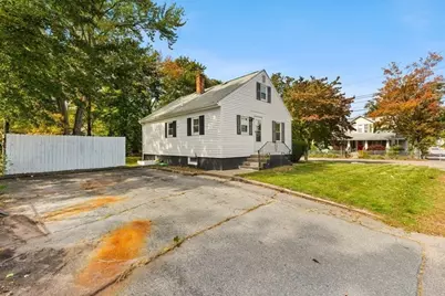 26 Lamb St, Attleboro, MA 02703 - Photo 3