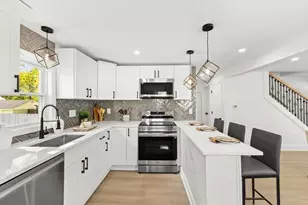 26 Lamb St, Attleboro, MA 02703 - Photo 3