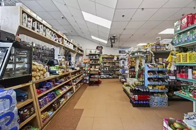 342 Washington St, Quincy, MA 02169 - Photo 7