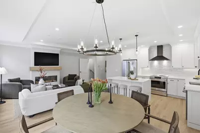 36 Loomis #401, Bedford, MA 01730 - Photo 3