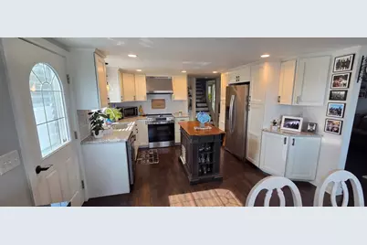 145 Staples Shore Rd, Lakeville, MA 02347 - Photo 7