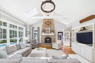 8 Park Pl, Mattapoisett, MA 02739 - Photo 17
