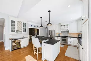 8 Park Pl, Mattapoisett, MA 02739 - Photo 11