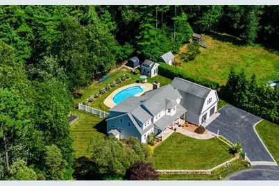 8 Park Place, Mattapoisett, MA 02739 - Photo 3