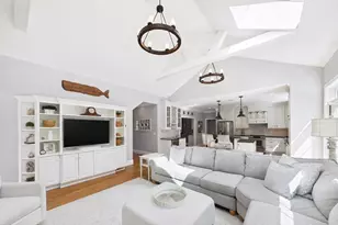 8 Park Pl, Mattapoisett, MA 02739 - Photo 15