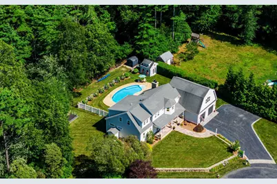 8 Park Place, Mattapoisett, MA 02739 - Photo 3