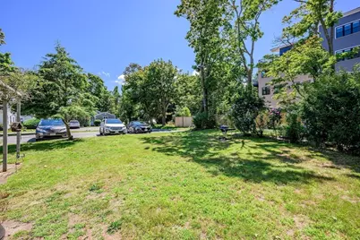 37 School St, Barnstable, MA 02601 - Photo 7