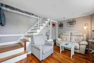 37 School St, Barnstable, MA 02601 - Photo 13