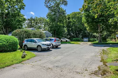 53 School St, Barnstable, MA 02601 - Photo 11