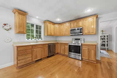 21 Olde Taverne Ln, Amesbury, MA 01913 - Photo 9