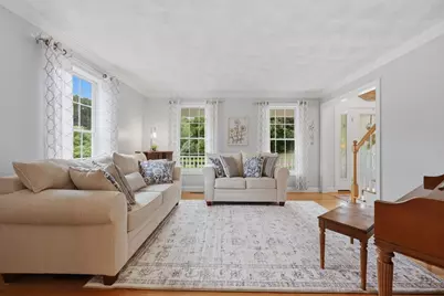 21 Olde Taverne Ln, Amesbury, MA 01913 - Photo 3