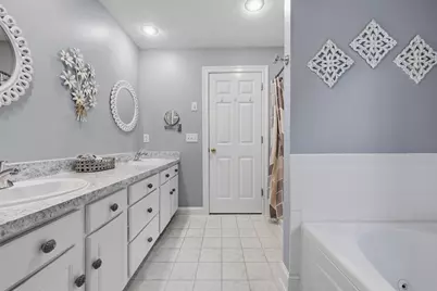 21 Olde Taverne Ln, Amesbury, MA 01913 - Photo 23