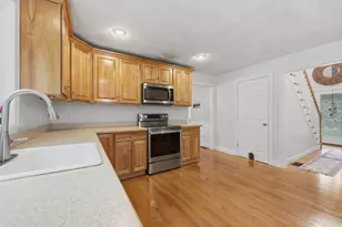 21 Olde Taverne Ln, Amesbury, MA 01913 - Photo 11
