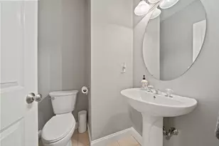 894 Liberty St, Braintree, MA 02184 - Photo 21