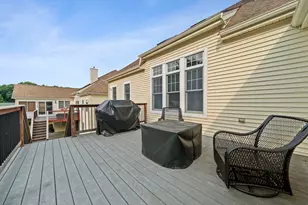 894 Liberty St, Braintree, MA 02184 - Photo 29