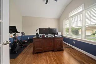 894 Liberty St, Braintree, MA 02184 - Photo 25