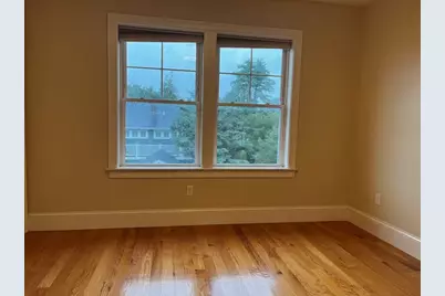 896 Chestnut St #2, Newton, MA 02468 - Photo 15
