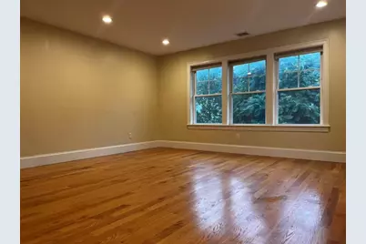 896 Chestnut St #2, Newton, MA 02468 - Photo 19