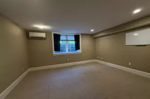 896 Chestnut St, Newton, MA 02468 - Photo 21