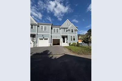 896 Chestnut St #2, Newton, MA 02468 - Photo 1