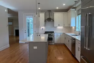 896 Chestnut St, Newton, MA 02468 - Photo 5