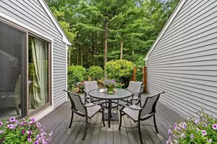 64 Pickwick Way, Wayland, MA 01778 - Photo 15