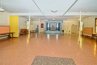 326 Main St, Wakefield, MA 01880 - Photo 11