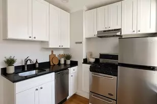 61 Phillips St, Boston, MA 02114 - Photo 7