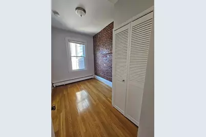61 Phillips St #3, Boston, MA 02114 - Photo 9