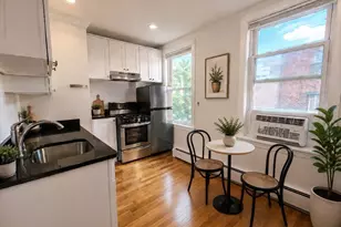 61 Phillips St, Boston, MA 02114 - Photo 5