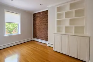 61 Phillips St, Boston, MA 02114 - Photo 3