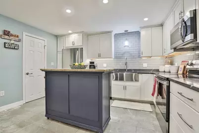 9 Candy Ln, Merrimack, NH 03054 - Photo 11