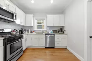 43 Derby St, Somerville, MA 02145 - Photo 3