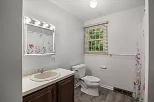 28 Camelot Ct, Stoughton, MA 02072 - Photo 25