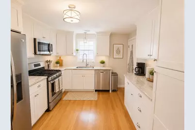4A Bryon Road #4A, Newton, MA 02467 - Photo 7