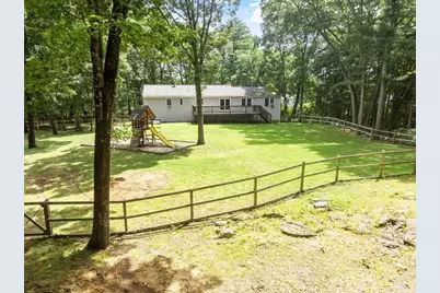 597 Old Dunstable Rd, Groton, MA 01450 - Photo 35
