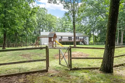 597 Old Dunstable Rd, Groton, MA 01450 - Photo 31