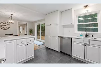 597 Old Dunstable Rd, Groton, MA 01450 - Photo 7