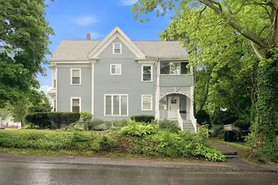 418 Ash St, Brockton, MA 02301 - Photo 3