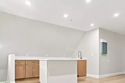 418 Ash St, Brockton, MA 02301 - Photo 17