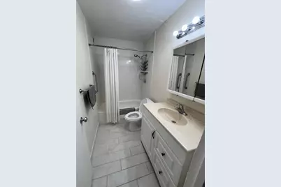 33 Pond #1005, Brookline, MA 02445 - Photo 5