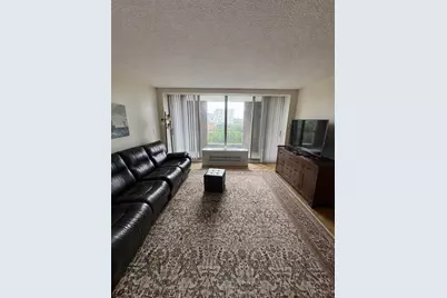 33 Pond #1005, Brookline, MA 02445 - Photo 3