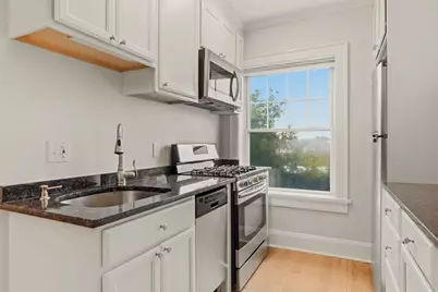21 Bradlee Rd #32, Medford, MA 02155 - Photo 7