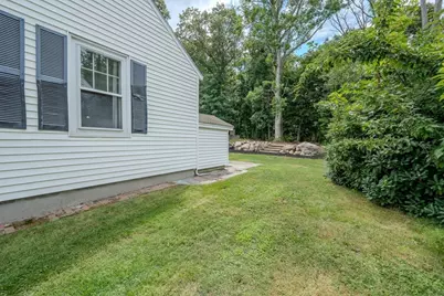40 Oneida Ave, Brockton, MA 02301 - Photo 25