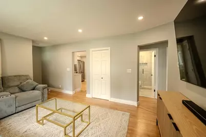 40 Oneida Ave, Brockton, MA 02301 - Photo 7